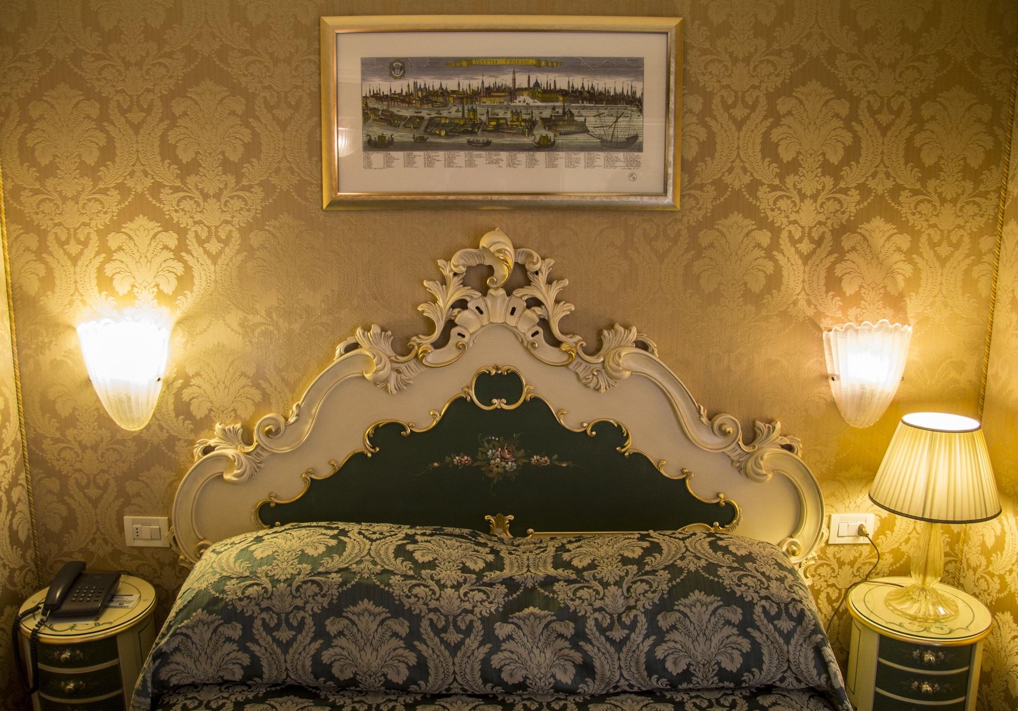 Hotel Becher Venice Ngoại thất bức ảnh